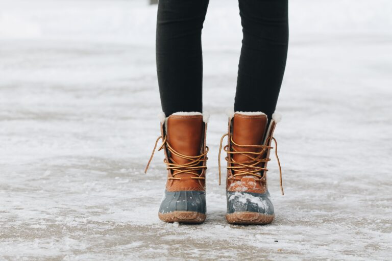 7 bottes canadiennes pour affronter l&rsquo;hiver bien au chaud