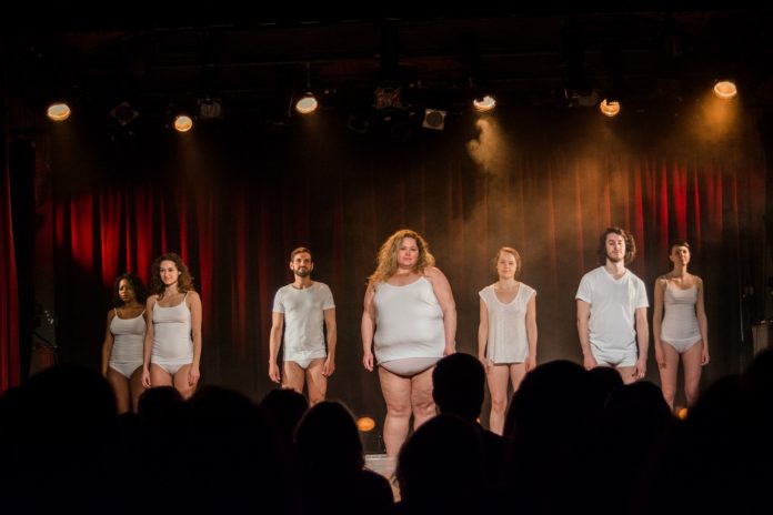 Cet endroit entre tes cuisses-theatre
