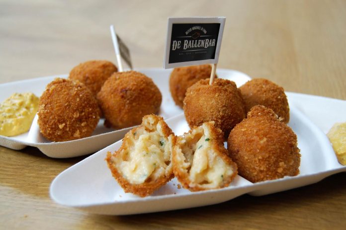 plats bitterballen plats bitterballen